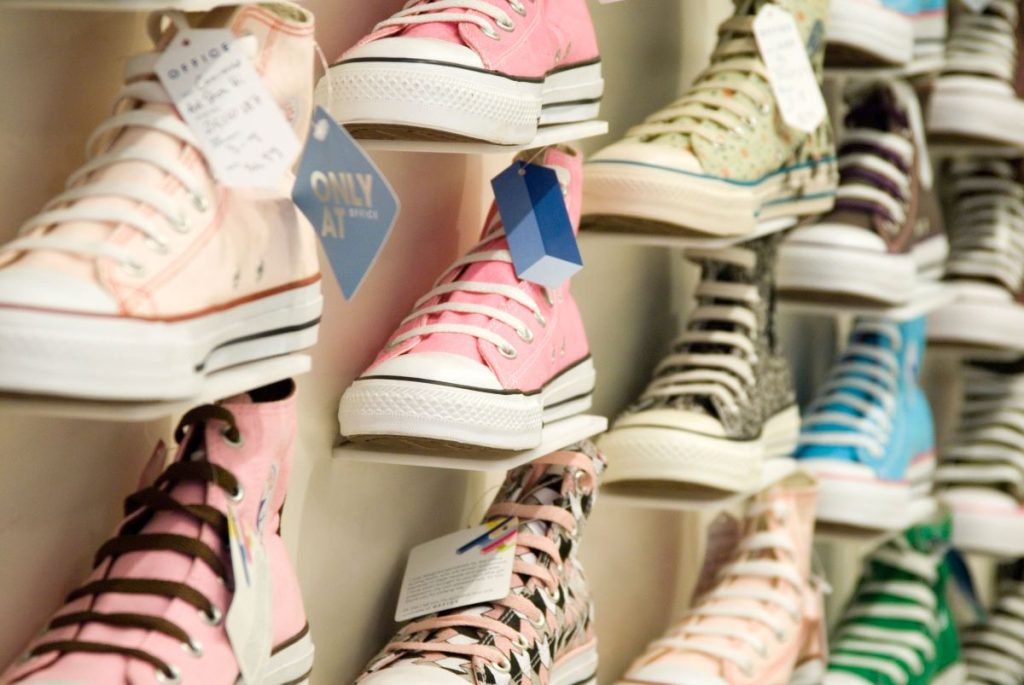 Popularni brend patika na meti investitora – hoće li Nike pristati na prodaju