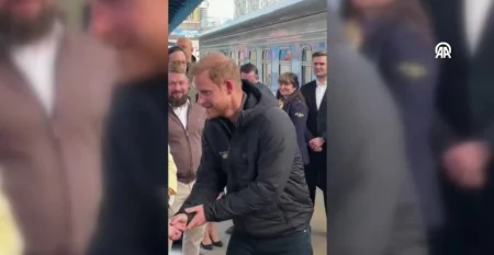 Princ Harry u nenajavljenoj posjeti Kijevu