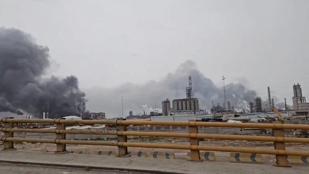 Iran zaustavlja izvoz petrohemije: prioritet domaće potrebe usred ratnih napetosti i poremećaja isporuka Iran zaustavlja izvoz petrohemije: prioritet domaće potrebe usred ratnih napetosti i poremećaja isporuka