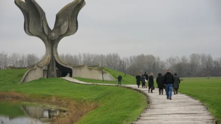 Odana počast žrtvama ustaškog logora Jasenovac u povodu 81. godišnjice proboja