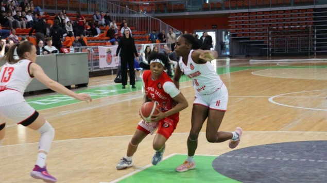 Jumper uzvratio Čeliku, u subotu se igra majstorica za plasman u finale Jumper uzvratio Čeliku, u subotu se igra majstorica za plasman u finale