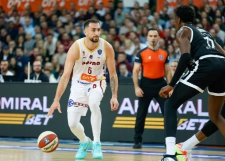 Derbi bh. košarke u ABA ligi – Bosna večeras u Zetri dočekuje Igokeu u borbi za play-off Derbi bh. košarke u ABA ligi – Bosna večeras u Zetri dočekuje Igokeu u borbi za play-off