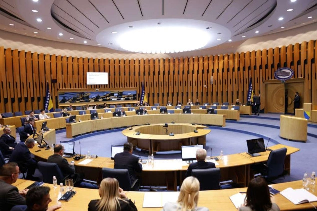 Za ponedjeljak zakazana hitna sjednica Doma naroda PSBiH, delegati iz SNSD-a najavili da neće doći