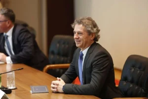 Golob okuplja većinu za sastavljanje nove slovenske vlade