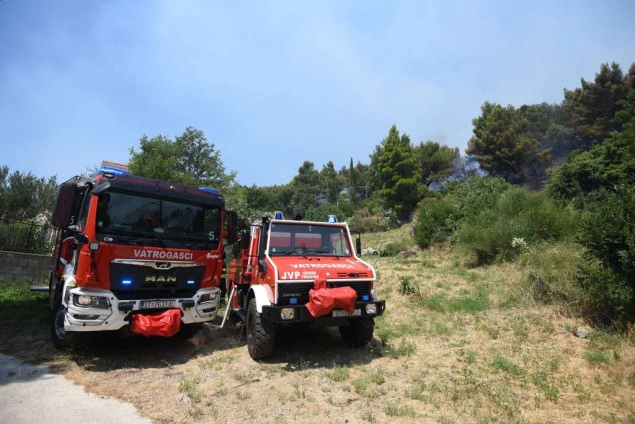 Požar u zaštićenom rezervatu Orepak u dolini Neretve Požar u zaštićenom rezervatu Orepak u dolini Neretve