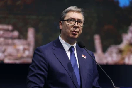 Vučić najavio veliki skup SNS-a za Vidovdan, nagovijestio „važne odluke