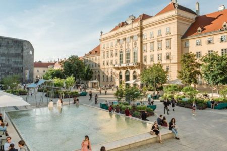 Awake Šejle Kamerić: Jednovečernja javna svjetlosna instalacija u srcu Beča