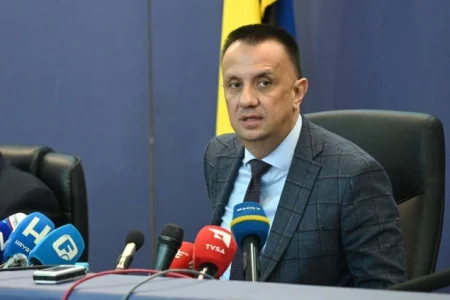 Lakić: Južna interkonekcija prekretnica za energetski sektor