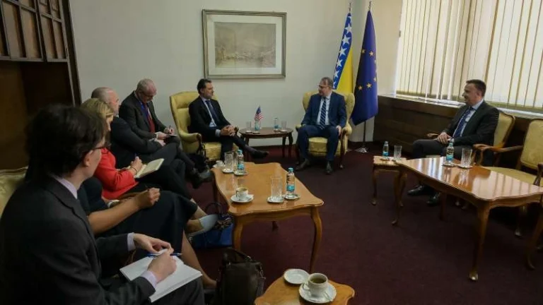 Nikšić – Volz: Južna interkonekcija je strateški projekt za sigurnost i razvoj BiH Nikšić – Volz: Južna interkonekcija je strateški projekt za sigurnost i razvoj BiH