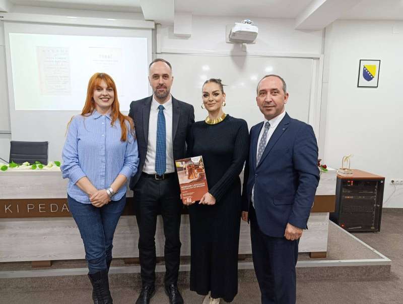 U Bihaću predstavljen priručnik za učenje bosanskog jezika za strance