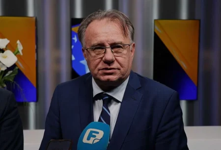 Nikšić o ukidanju carine na naftu: Vjerujem da će to utjecati i na cijene drugih proizvoda Nikšić o ukidanju carine na naftu: Vjerujem da će to utjecati i na cijene drugih proizvoda