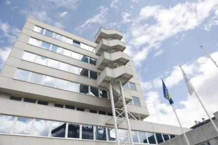 OHR: Za trajno rješenje pitanja državne imovine potrebna politička volja i spremnost na kompromis
