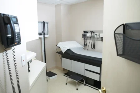 Ljekar optužen za ubistvo iz nehata: Umjesto slezene pacijentu uklonio jetru Ljekar optužen za ubistvo iz nehata: Umjesto slezene pacijentu uklonio jetru