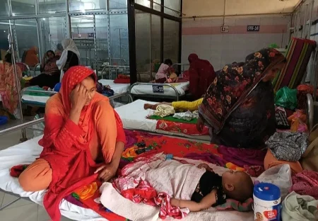 Hitna vakcinacija u Bangladešu nakon što je u samo mjesec dana od sumnjivih slučajeva ospica preminulo više od 100 djece