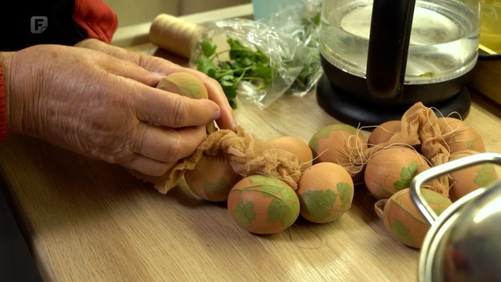 Bojanje jaja i radost Uskrsa u Mostaru: Blagdanski običaji koji okupljaju obitelji