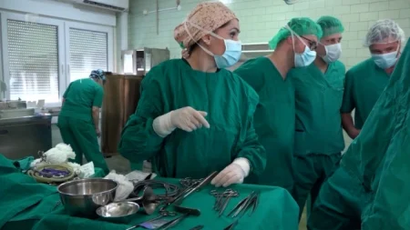 Doktori medicine i stomatologije u SBK-u idu u štrajk