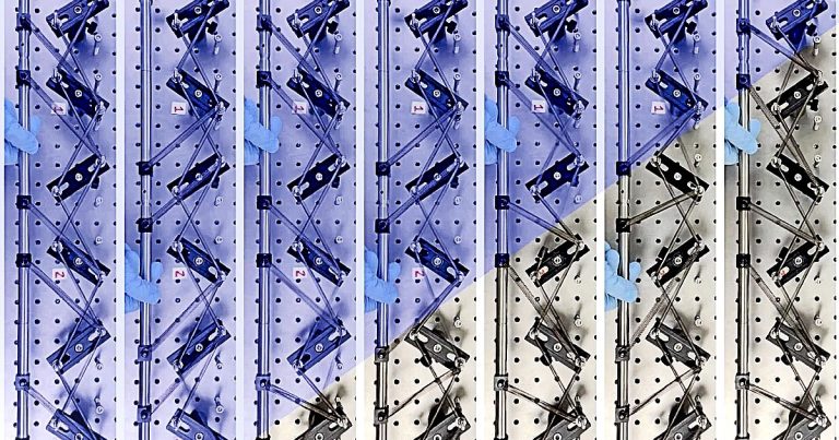 Računalo na šipke i opruge radi bez struje