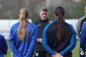 Selektor Selver Hodžić razočaran sinoćnjom igrom i porazom Zmajica u Litvaniji