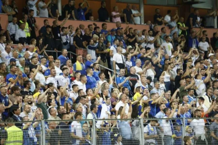 Rasprodate ulaznice putem FIFA portala za navijače Bosne i Hercegovine na Svjetskom prvenstvu Rasprodate ulaznice putem FIFA portala za navijače Bosne i Hercegovine na Svjetskom prvenstvu