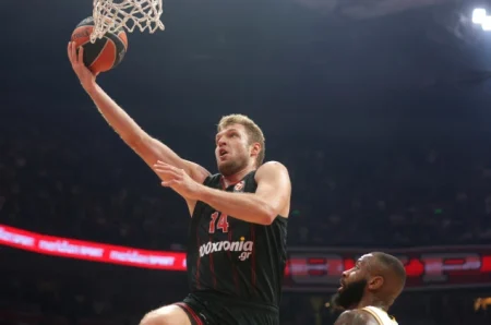 Vezenkov najefikasniji igrač sezone u Evroligi