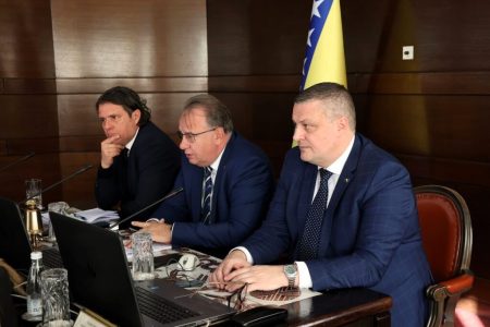 Ukoliko se usvoji na državnom nivou – evo šta donosi inicijativa Vlade FBiH o ukidanju carine na uvoz nafte i naftnih derivata