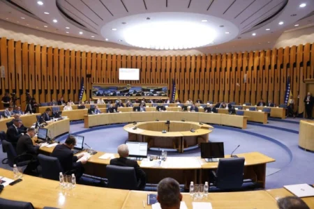 Hoće li biti kvoruma? Prijedlog dopuna Zakona o akcizama danas na sjednici Doma naroda PSBiH Hoće li biti kvoruma? Prijedlog dopuna Zakona o akcizama danas na sjednici Doma naroda PSBiH