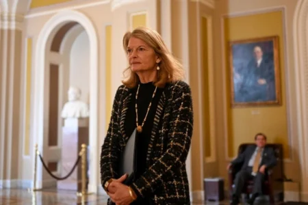Delegacija američkih senatorki putuje na Arktik radi poboljšanja odnosa sa saveznicima Delegacija američkih senatorki putuje na Arktik radi poboljšanja odnosa sa saveznicima