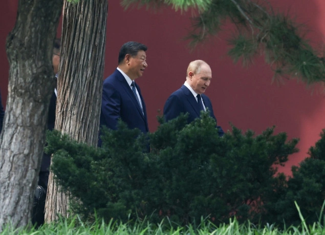 Putin u posjeti Kini kako bi se potvrdile veze sa Rusijom Putin u posjeti Kini kako bi se potvrdile veze sa Rusijom