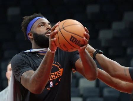 Košarkaš Knicksa Robinson slomio mali prst pred NBA finale Košarkaš Knicksa Robinson slomio mali prst pred NBA finale