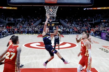 Novo dostignuće Jokića i pored toga što nije osvojio MVP nagradu Novo dostignuće Jokića i pored toga što nije osvojio MVP nagradu