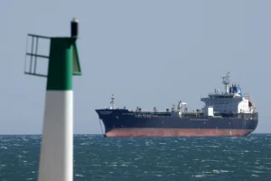 Naftni tanker otet kod obale Jemena odveden prema Somaliji