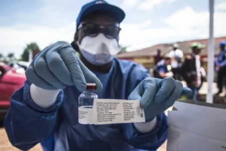 WHO proglasila epidemiju ebole u Kongu i Ugandi vanrednom situacijom od međunarodnog značaja WHO proglasila epidemiju ebole u Kongu i Ugandi vanrednom situacijom od međunarodnog značaja