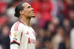 Kapiten Liverpoola Van Dijk: Ovakva sezona ne smije da se ponovi