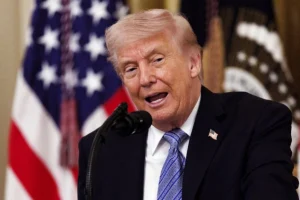 Trump kontradiktoran u izjavama o Iranu: Od poziva na dogovor do tvrdnje da je prerano za razgovore