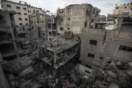 Ne prolazi testiranja, ali to je jedino što imamo: Palestinci zbog zabrane prave cement od ruševina Ne prolazi testiranja, ali to je jedino što imamo: Palestinci zbog zabrane prave cement od ruševina