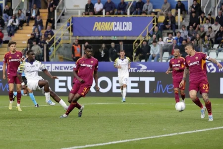 Roma u nadoknadi pobijedila Parmu u Seriji A