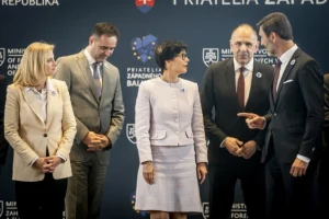 Konjufca u Bratislavi ponovio ambiciju Kosova za EU članstvo i bržu integraciju Zapadnog Balkana