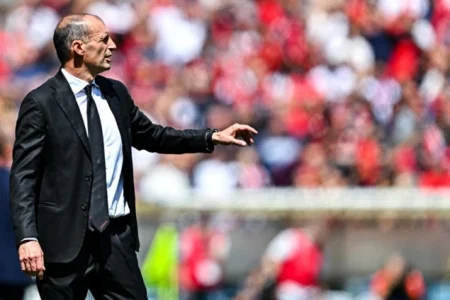 Massimiliano Allegri nije više trener Milana Massimiliano Allegri nije više trener Milana
