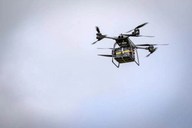 Dron pao u jezero u Latviji i eksplodirao nakon udara u vodu Dron pao u jezero u Latviji i eksplodirao nakon udara u vodu