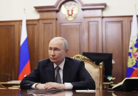 Putin doputovao u Astanu u državnu posjetu Kazahstanu Putin doputovao u Astanu u državnu posjetu Kazahstanu