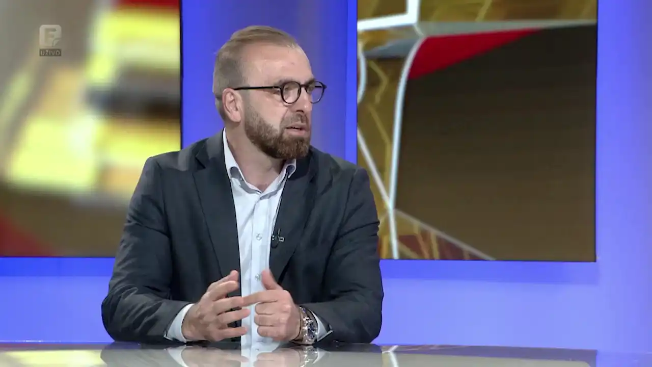 Pratite uživo Plenum: Šta slijedi nakon Schmidta?