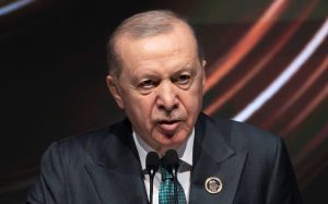 Erdogan kritikuje Izrael, a onda mu prosljeđuje naftu koja završava u bombarderima
