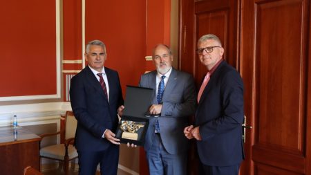 Ambasador Švicarske na prijemu kod gradonačelnika Ambasador Švicarske na prijemu kod gradonačelnika