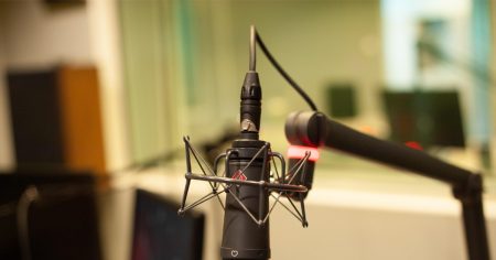 https://www.nezavisne.com/novosti/svijet/Radio-stanica-u-Velikoj-Britanija-greskom-objavila-da-je-kralj-umro/965990 https://www.nezavisne.com/novosti/svijet/Radio-stanica-u-Velikoj-Britanija-greskom-objavila-da-je-kralj-umro/965990