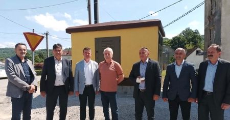 https://www.nezavisne.com/novosti/drustvo/Kvalitetnije-napajanje-strujom-za-2700-potrosaca-u-Podgrmec/966232