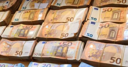 Braća iz BiH osuđena za krađu 5,3 miliona eura iz kompanije Braća iz BiH osuđena za krađu 5,3 miliona eura iz kompanije