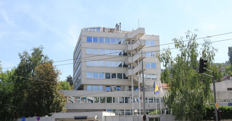 Budućnost OHR-a ponovo dijeli BiH: Različiti pogledi Srba, Hrvata i Bošnjaka