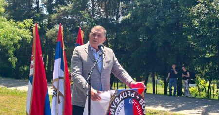 Dodik je predložio da se trg u Banjaluci nazove po generalu Momiru Taliću Dodik je predložio da se trg u Banjaluci nazove po generalu Momiru Taliću