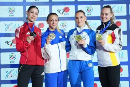 Sestre Sipović osvojile bronzane medalje na Evropskom seniorskom prvenstvu Sestre Sipović osvojile bronzane medalje na Evropskom seniorskom prvenstvu