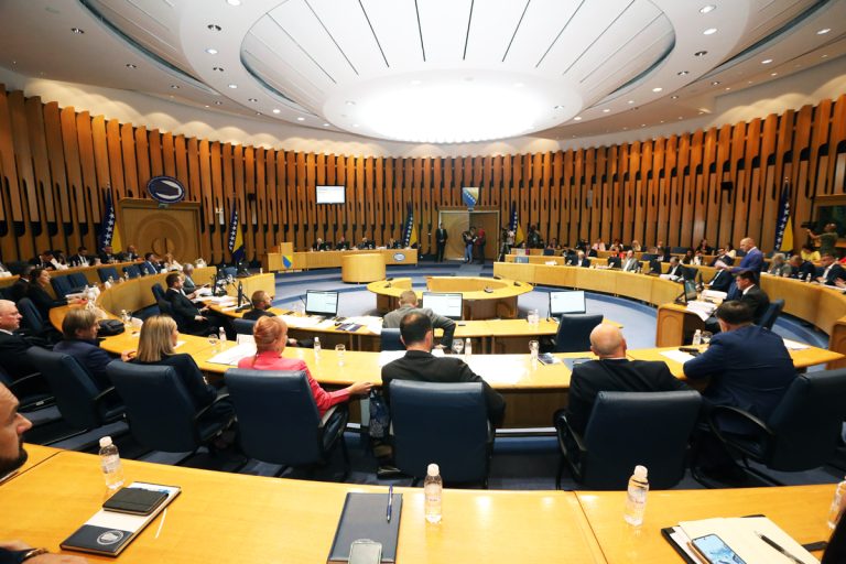 Dom naroda usvojio Zakon o ograničavanju raspolaganja imovinom s ciljem sprečavanja terorizma